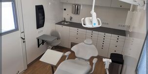 Dental mobility thanks to a robust and durable unit