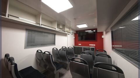 Itinerant road risk prevention room Itinerant road risk prevention room