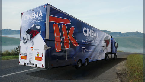 Mobile cinema with 80 seats
