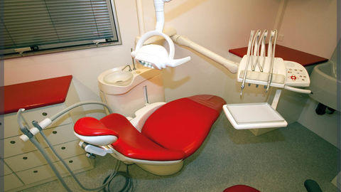 Cabinet dentaire itinérant facilitant l'accès aux soins des populations éloignées