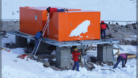 Shelter laboratoire mobile pouvant résister à des conditions extrêmes
