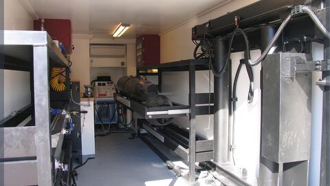 Compact mobile workshop for easy transport Compact mobile workshop for easy transport