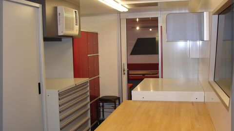 Mobile workshop with ample storage space Mobile workshop with ample storage space